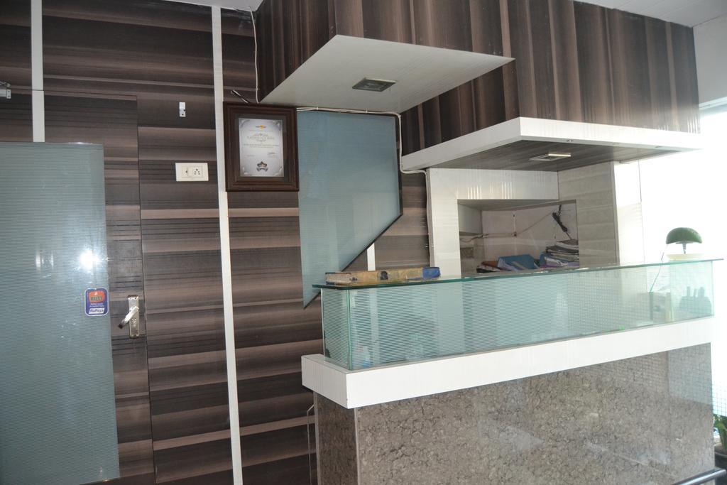 Hotel Blue Orchids Executive Bombay Værelse billede